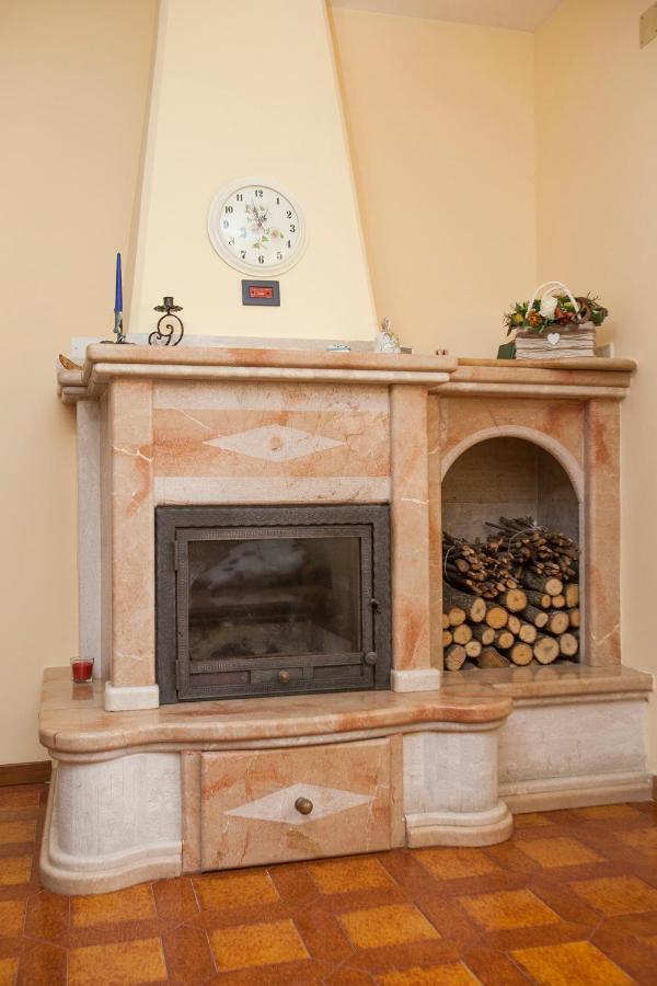 Villa Attilio Balsorano Vecchio Εξωτερικό φωτογραφία